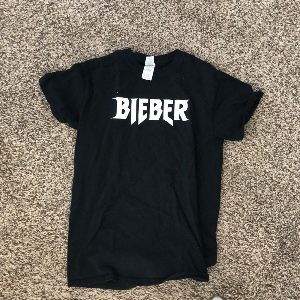 Justin Bieber shirt